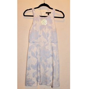 Banana Republic white and blue floral dress 👗